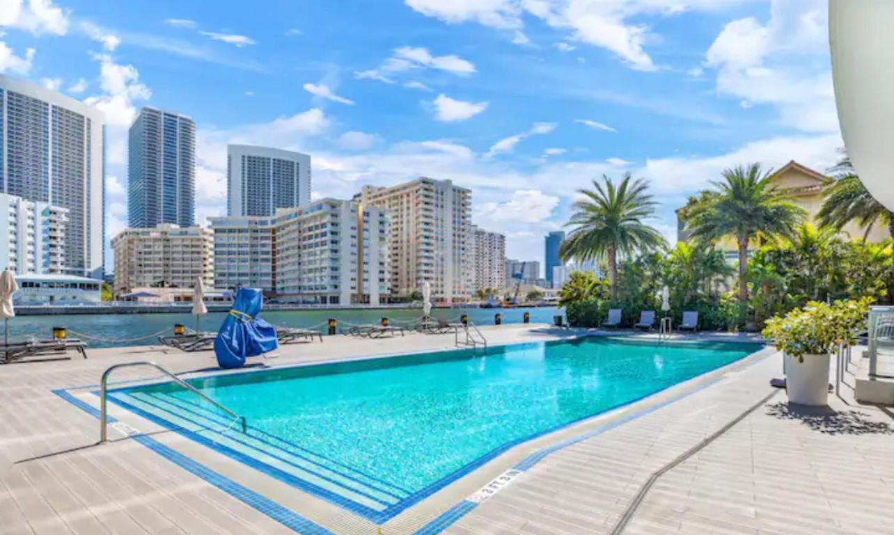Ocean Views - Pool & Gym - Pet Friendly - Close To Beach Hallandale Beach Exterior foto