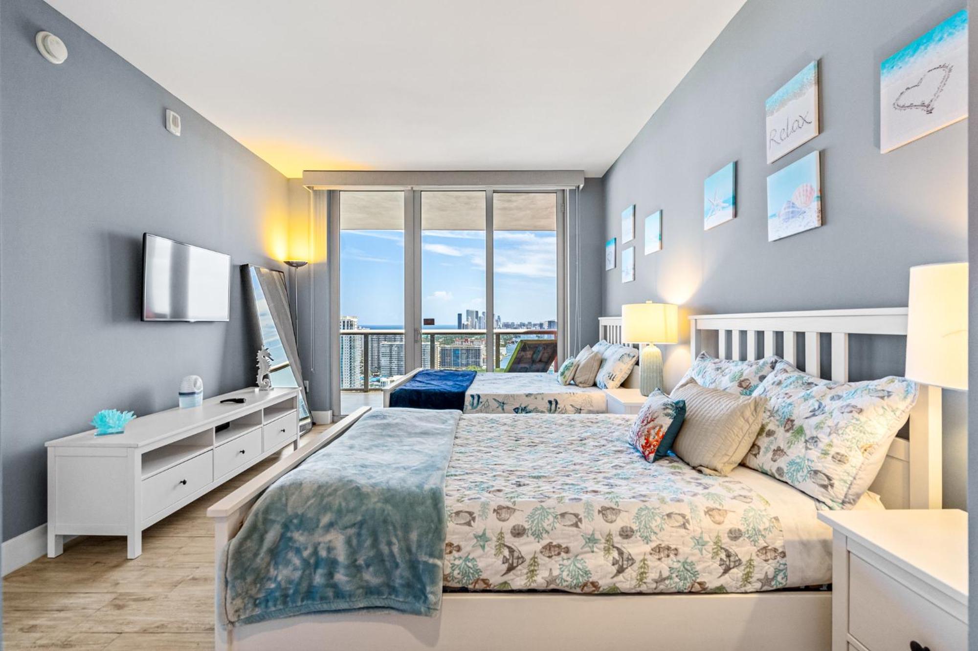 Ocean Views - Pool & Gym - Pet Friendly - Close To Beach Hallandale Beach Exterior foto