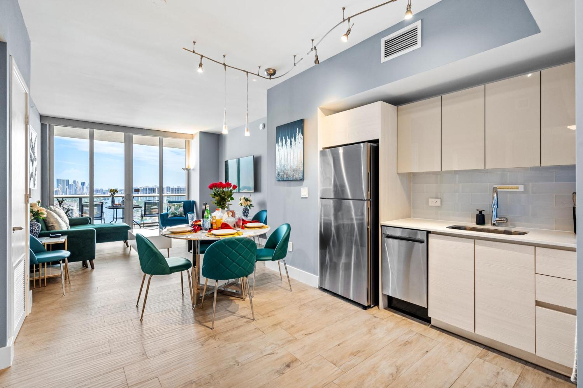 Ocean Views - Pool & Gym - Pet Friendly - Close To Beach Hallandale Beach Exterior foto